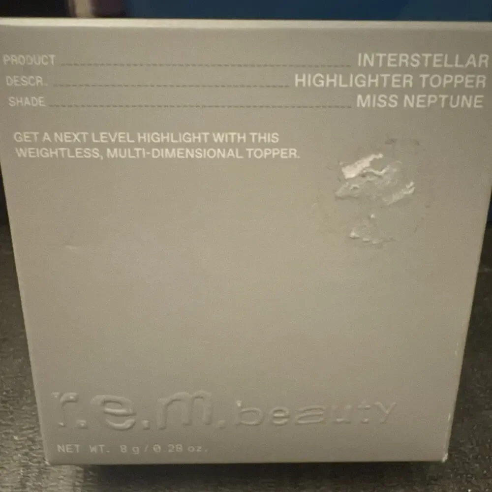 r.e.m. Beauty Interstellar Highlighter Topper~Miss Neptune~Full Size 8 g NIB